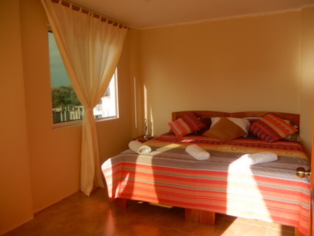 Ariana'S Galapagos Hostal Puerto Ayora  Esterno foto